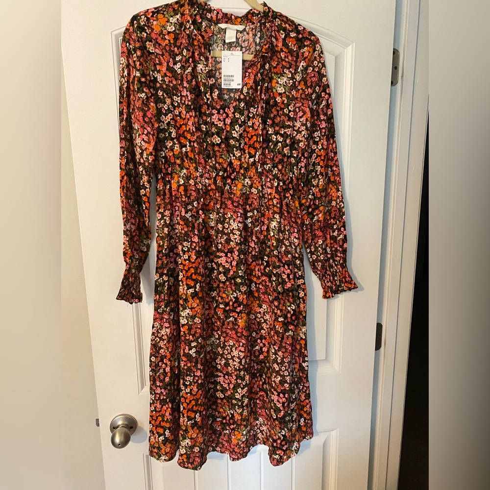NWT H&M women’s maternity floral long sleeve dress